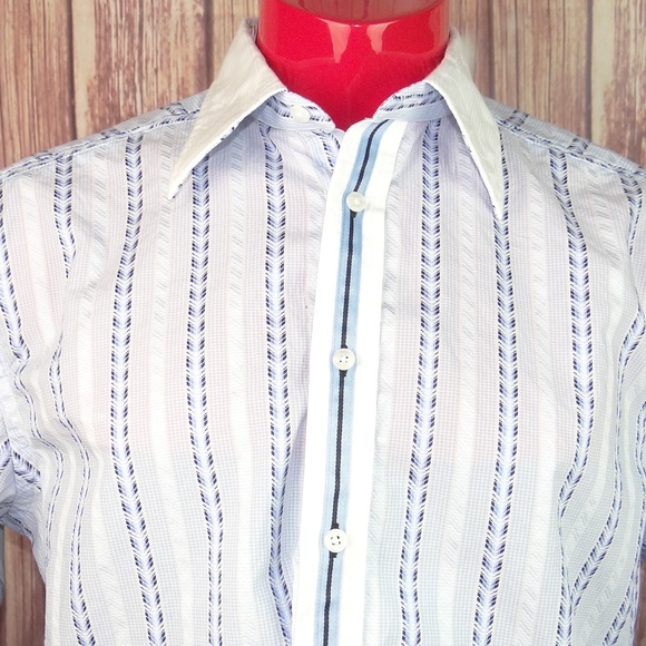 Robert Graham Other - Robert Graham Striped Casual Button Down Shirt